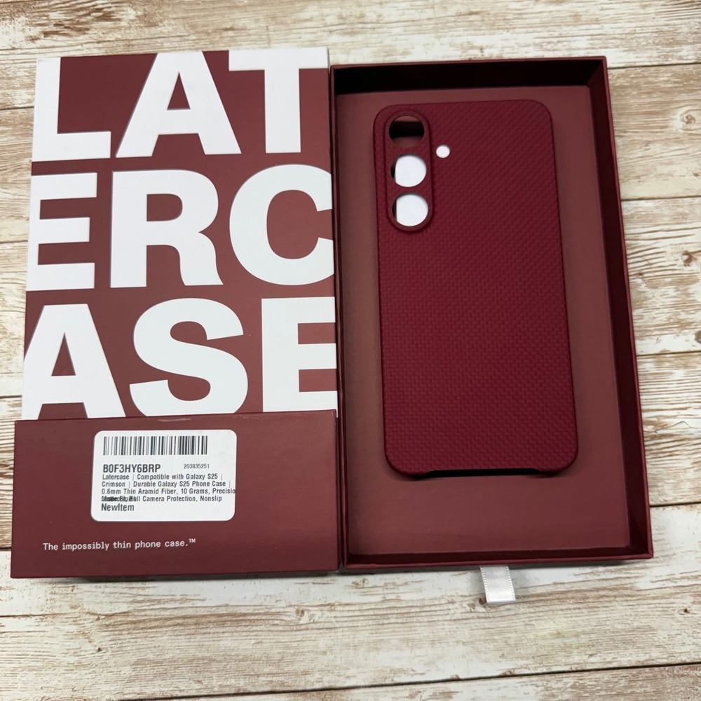 Latercase Carbon Fiber Phone Case Samsung Galaxy S25 Crimson Thin Open Box